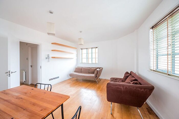1 Bedroom Flat To Rent In City Garden Row, Angel, London, N1
