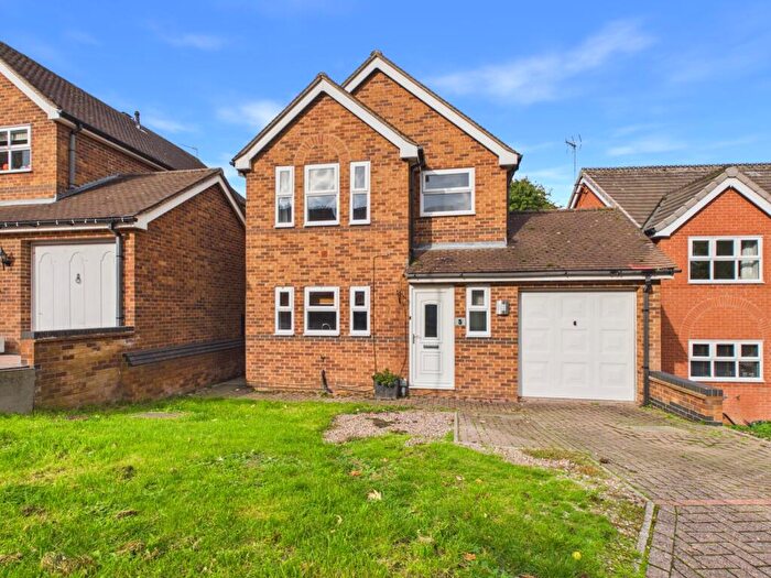 4 Bedroom Detached House For Sale In Kirkstead Close, Oakwood, DE21