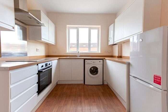 2 Bedroom Apartment To Rent In Kennington Avenue, Bishopston, Bristol, BS7