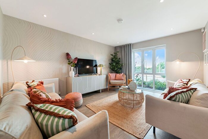 3 Bedroom Semi-Detached House For Sale In Church Lane, Seasalter, CT5
