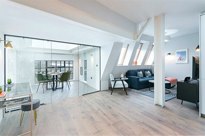 1 Bedroom Flat To Rent In Clink Street, London, SE1