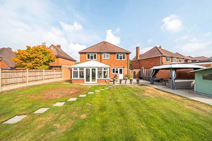 4 Bedroom Detached House For Sale In Norris Gardens, Havant, PO9