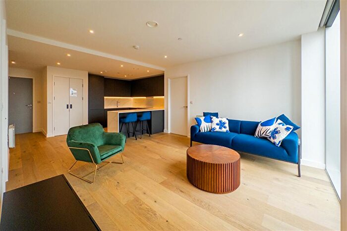 2 Bedroom Apartment For Sale In Viadux, M1