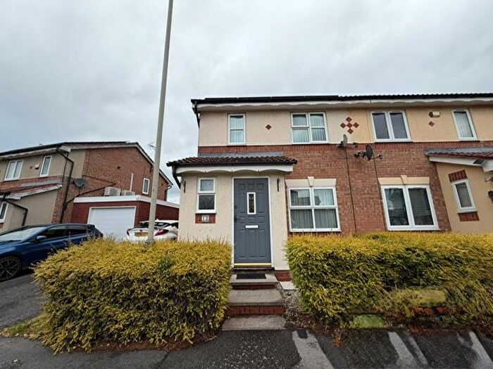 3 Bedroom Semi-Detached House To Rent In Cheney Road, Leicester, LE4