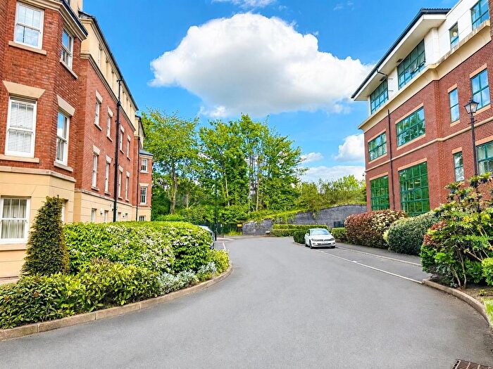 2 Bedroom Flat For Sale In The Old Meadow, Shrewsbury, SY2