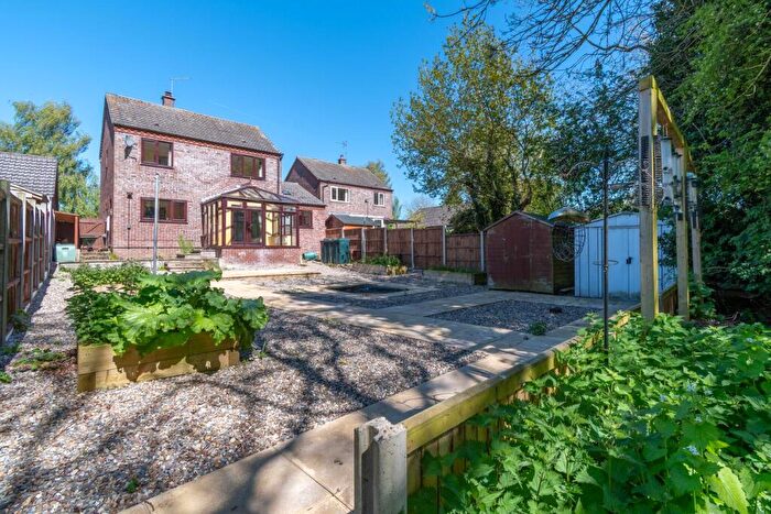 3 Bedroom Link Detached House For Sale In The Cornfield, Langham, NR25