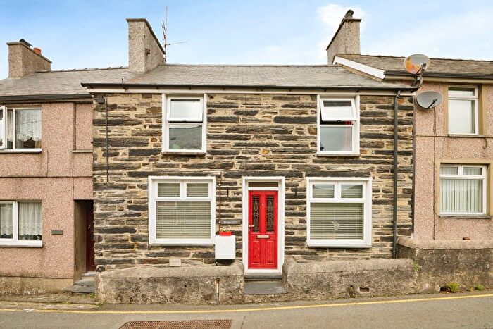 3 Bedroom Terraced House For Sale In Disgwylfa, Penrhyndeudraeth, Gwynedd, LL48