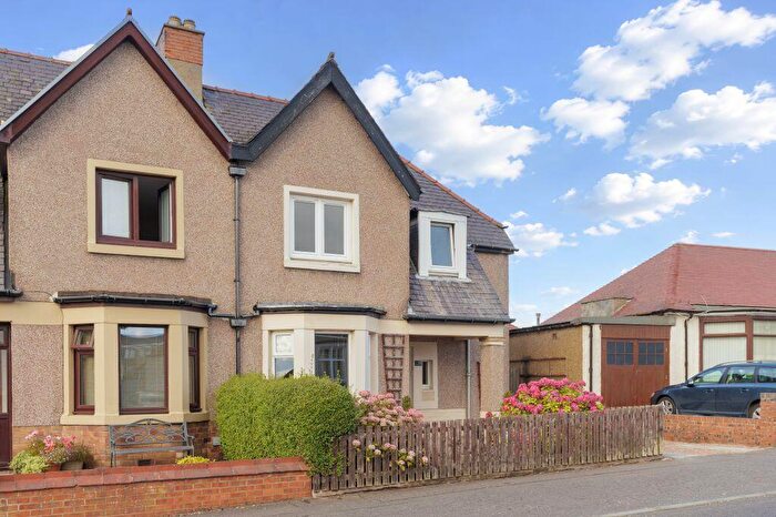 3 Bedroom Semi-Detached House For Sale In Arthur Street, Dunfermline, KY12