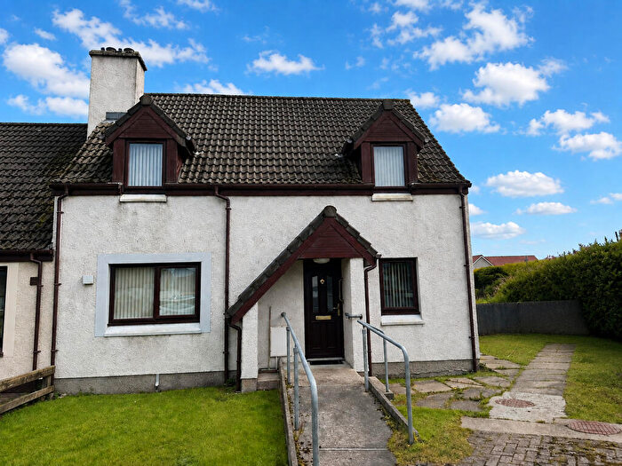3 Bedroom Semi-Detached House For Sale In New Sheilings, Marybank, Na H-eileanan An Iar, HS2