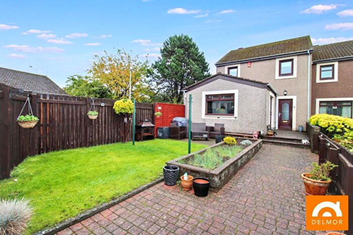 4 Bedroom End Of Terrace House For Sale In South Grove, Methil, Leven, KY8