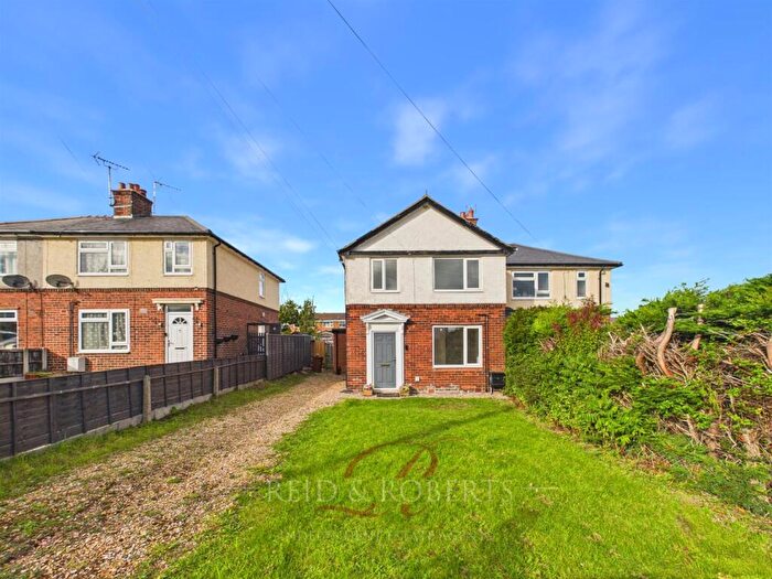 2 Bedroom Semi-Detached House For Sale In Mornington Crescent, Buckley, CH7