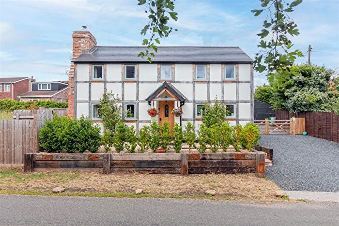 3 Bedroom Detached House For Sale In Alfrick, Worcester, WR6