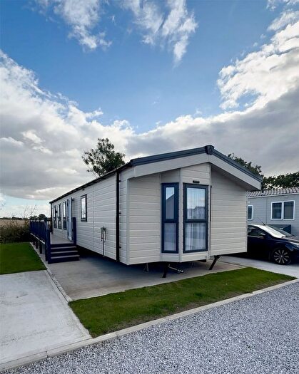 2 Bedroom Property For Sale In Atwick Road, Hornsea, East Riding Of Yorkshire, HU18