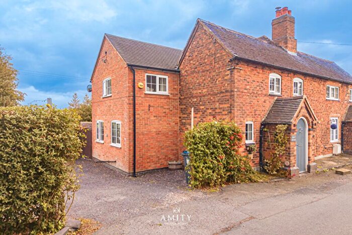 3 Bedroom Cottage For Sale In Slade Lane, Sutton Coldfield, B75
