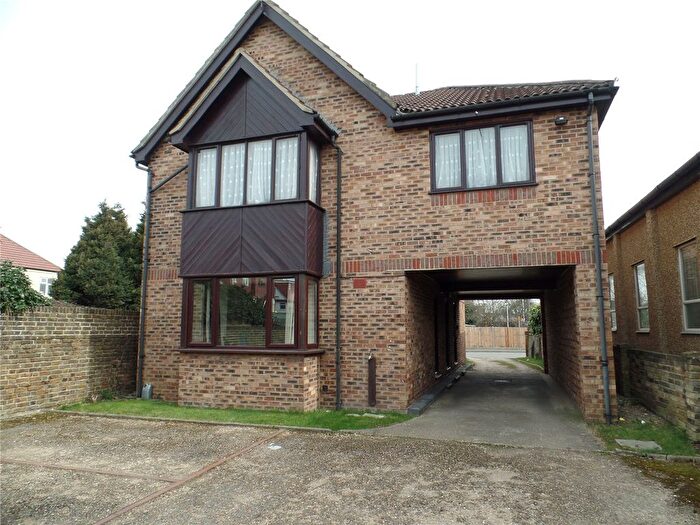 Studio To Rent In Albert Road, Hayes, UB3