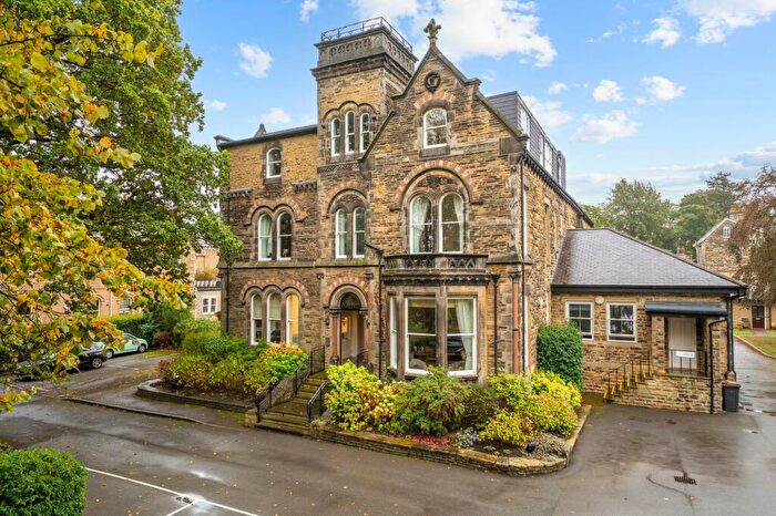 2 Bedroom Retirement Property For Sale In Otley Road, Harrogate, HG2