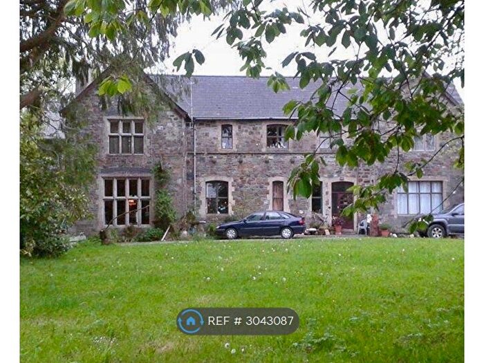 2 Bedroom Flat To Rent In Bro Myrddin, Abergwili, Carmarthen, SA31