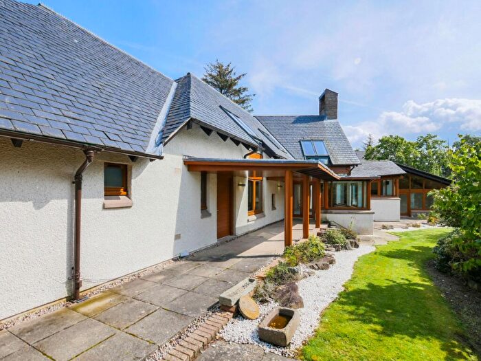 3 Bedroom Detached House To Rent In Sillerton, Invergowrie, Dundee, DD2