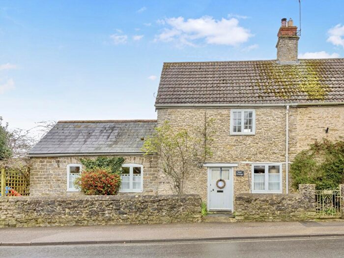 3 Bedroom End Of Terrace House For Sale In Well Cottage, Station Road, DT10