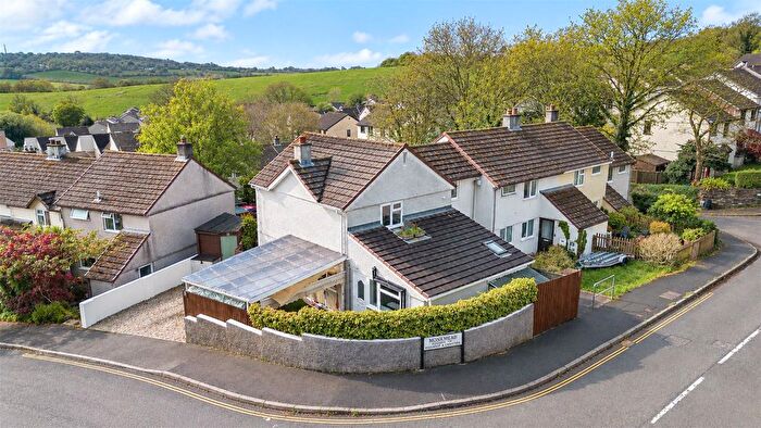 4 Bedroom Link Detached House For Sale In Monksmead, Tavistock, Devon, PL19