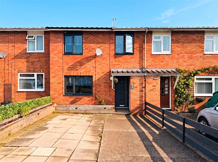 3 Bedroom Terraced House For Sale In Middlegate, Shrewsbury, Shropshire, SY1