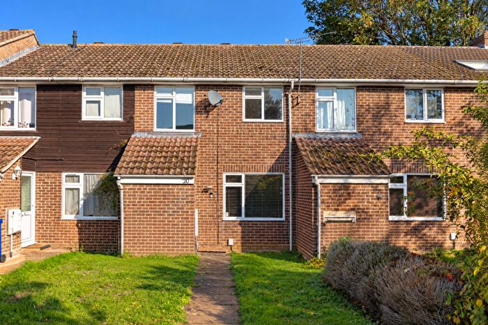 3 Bedroom Terraced House For Sale In Rutters Close, Kidlington, OX5