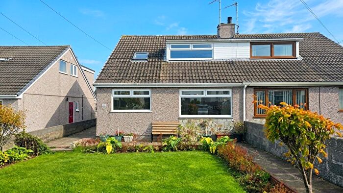 3 Bedroom Bungalow For Sale In Tre Ambrose, Holyhead, Isle Of Anglesey, LL65
