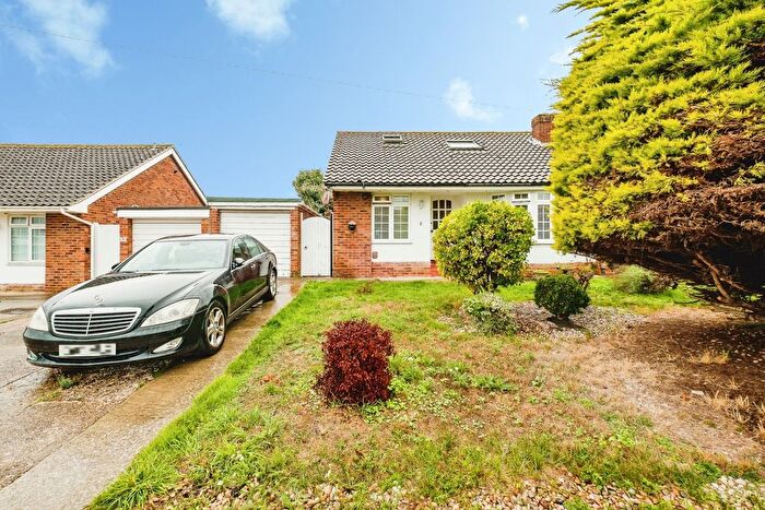 3 Bedroom Bungalow For Sale In Tamar Avenue, Worthing, West Sussex, BN13