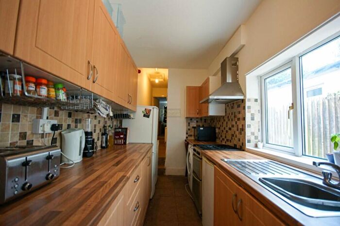 5 Bedroom Terraced House To Rent In Luton Road, Selly Oak, Birmingham, B29