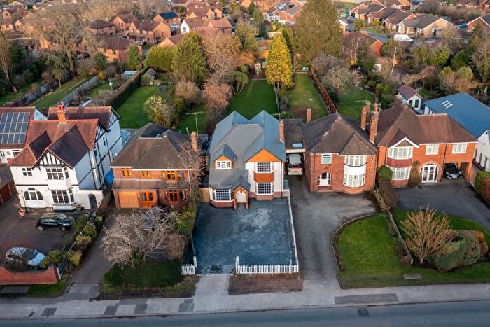 4 Bedroom Detached House For Sale In Lutterworth Road, Nuneaton, CV11
