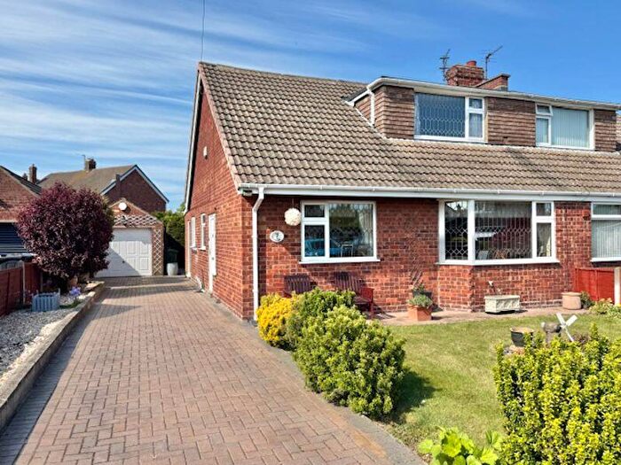3 Bedroom Semi-Detached Bungalow For Sale In David Place, New Waltham, DN36