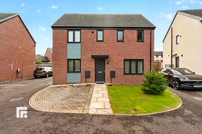 3 Bedroom Detached House For Sale In Cilffordd Y Coed Capel Llanilltern Cardiff, CF5