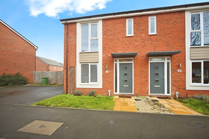 3 Bedroom Semi-Detached House For Sale In Regan Avenue, Meon Vale, Stratford-Upon-Avon, CV37