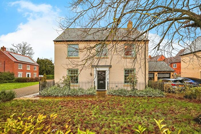 5 Bedroom Detached House For Sale In Central Avenue, Brampton, Huntingdon, PE28