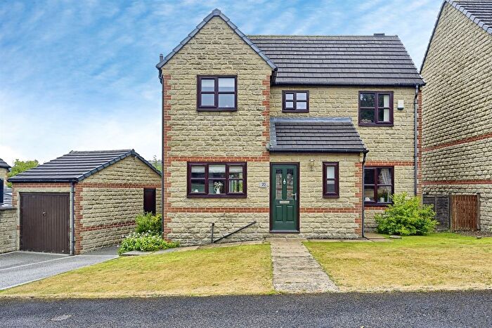 3 Bedroom Detached House For Sale In Botham Fields, Huddersfield, HD3