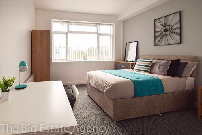 1 Bedroom Garage / Parking To Rent In Chester Street, Flint, CH6