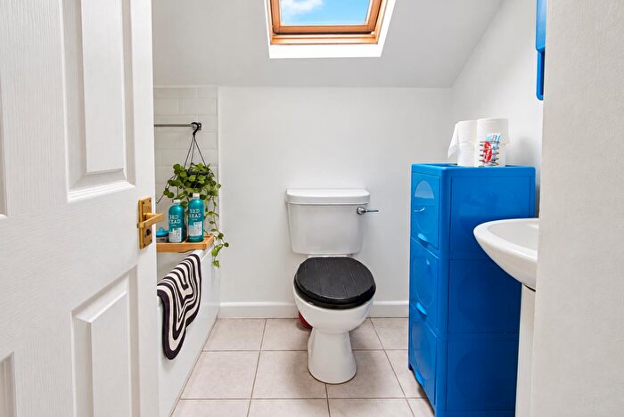 1 Bedroom Flat To Rent In Beverley Road, Horfield, Bristol, BS7