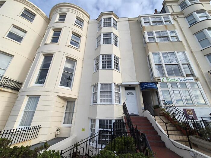 2 Bedroom Flat To Rent In Marine Parade, Brighton, BN2