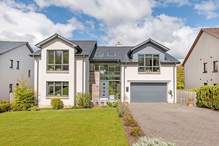 4 Bedroom Detached House For Sale In Halmyre Loan, Romannobridge, West Linton, EH46