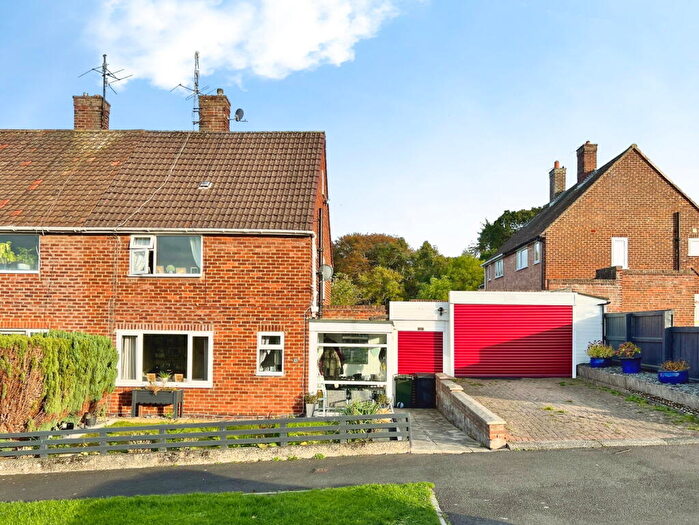 3 Bedroom Semi-Detached House For Sale In Priestlands Avenue, Hexham, NE46