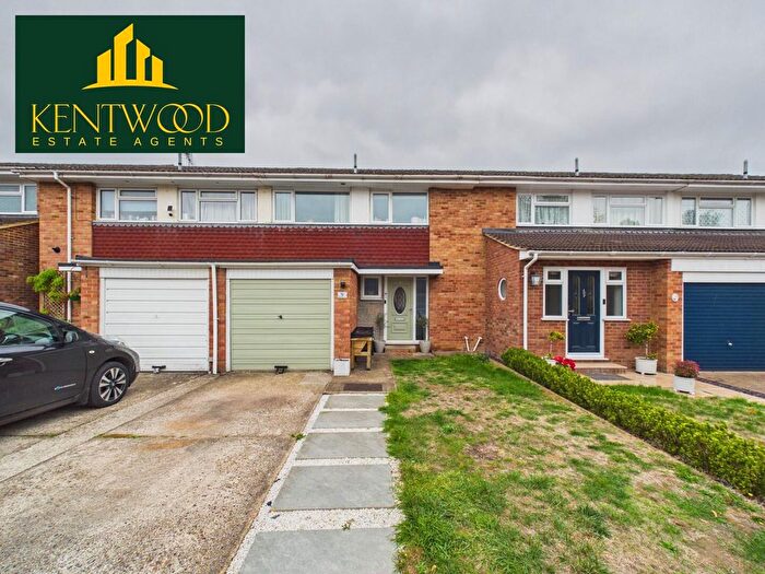 3 Bedroom Terraced House To Rent In Marlborough Close, Maidenhead, SL6