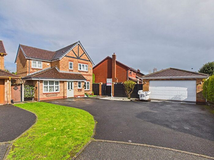 4 Bedroom Detached House For Sale In Carville Grove, Hindley Green, Wigan, WN2