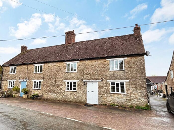 3 Bedroom Semi-Detached House To Rent In Stourton Caundle, Sturminster Newton, DT10