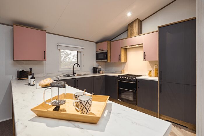 2 Bedroom Lodge For Sale In Willerby Boston Mains Of Taymouth, Kenmore, PH15