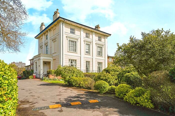 2 Bedroom Flat For Sale In Pittville Circus Road, Cheltenham, Gloucestershire, GL52
