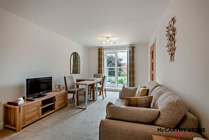1 Bedroom Apartment For Sale In Louis Arthur Court, New Road, North Walsham, NR28