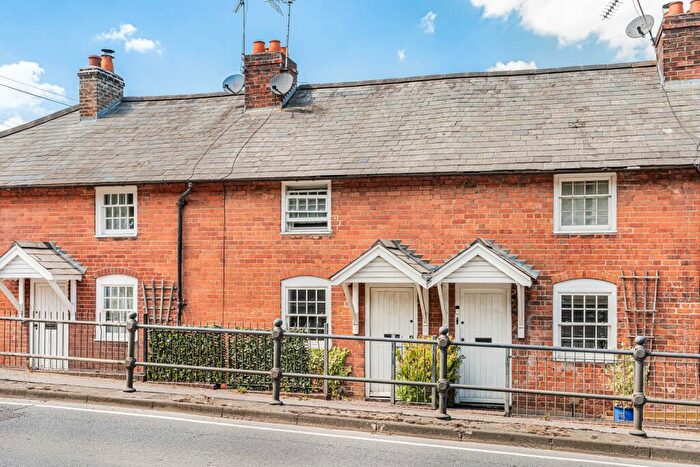 2 Bedroom Terraced House For Sale In The Street, Wrecclesham, Farnham, Surrey, GU10