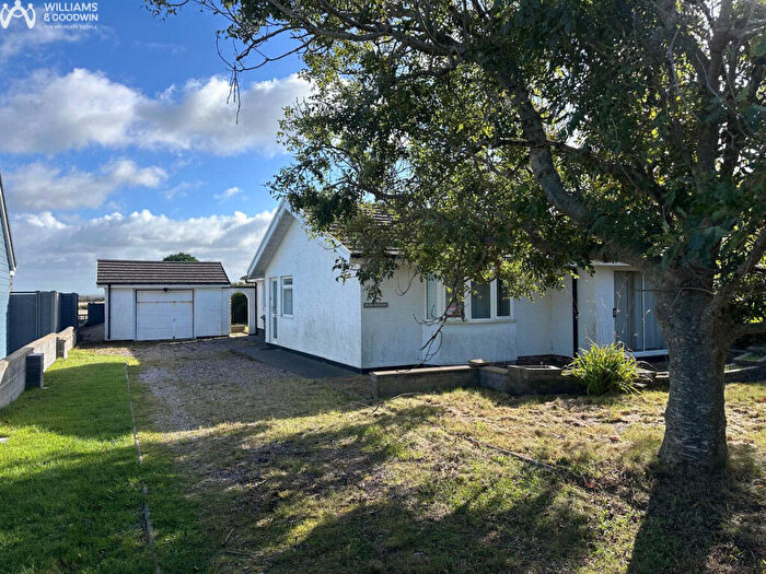 3 Bedroom Detached House For Sale In Lon Crecrist, Trearddur Bay, Anglesey, LL65