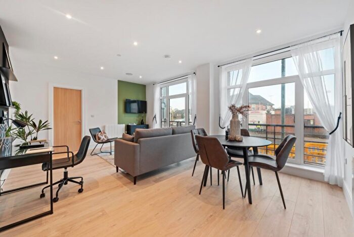 1 Bedroom Apartment To Rent In Pyrcroft Road Chertsey, KT16