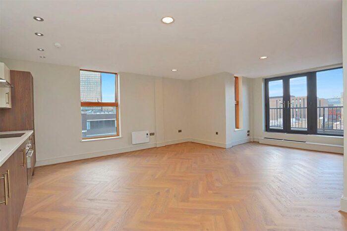 2 Bedroom Flat To Rent In Great Ancoats Street, Ancoats, M4